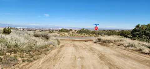 Barrel Spring Road E, Palmdale, CA 93550 photo 5