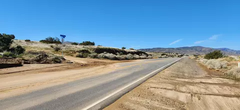 Barrel Spring Road E, Palmdale, CA 93550 photo 2