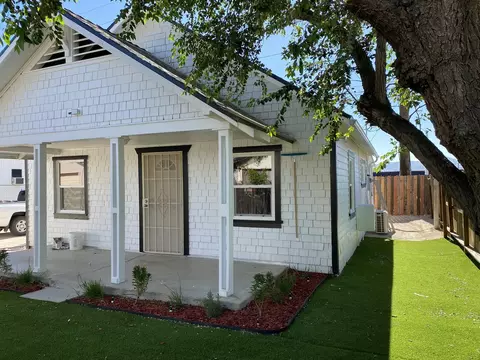 16063 K St, Mojave, CA 93501