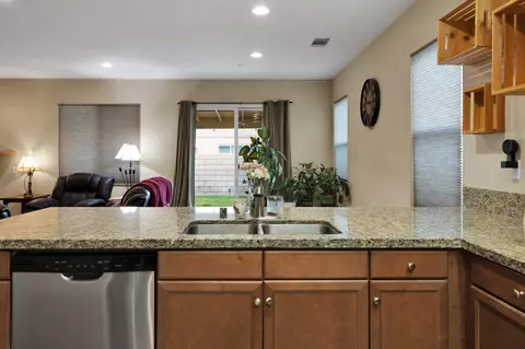 Kitchen - 2061 Kettering St E, Lancaster, CA 93535 photo 4 of 6