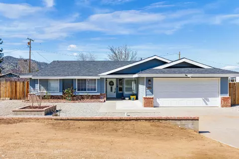 21413 Madre St, Tehachapi, CA 93561