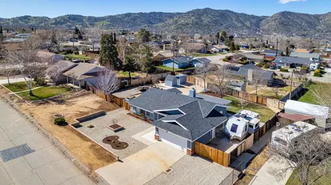 View/Area - 21413 Madre St, Tehachapi, CA 93561 photo 1 of 4