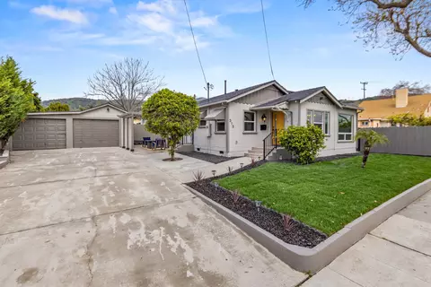Exterior - 315 1st Street St, Fillmore, CA 93015 photo 3 of 8