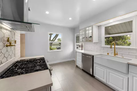 Kitchen - 315 1st Street St, Fillmore, CA 93015 photo 5 of 7