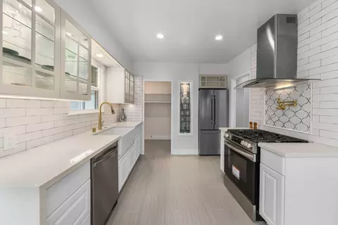 Kitchen - 315 1st Street St, Fillmore, CA 93015 photo 4 of 7
