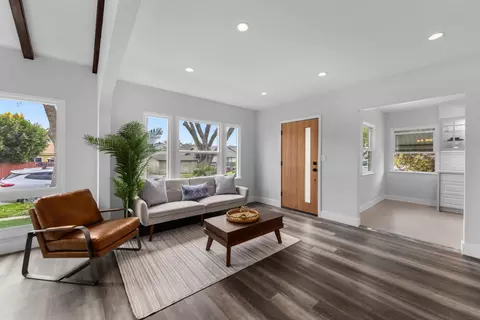 Living - 315 1st Street St, Fillmore, CA 93015 photo 1 of 2