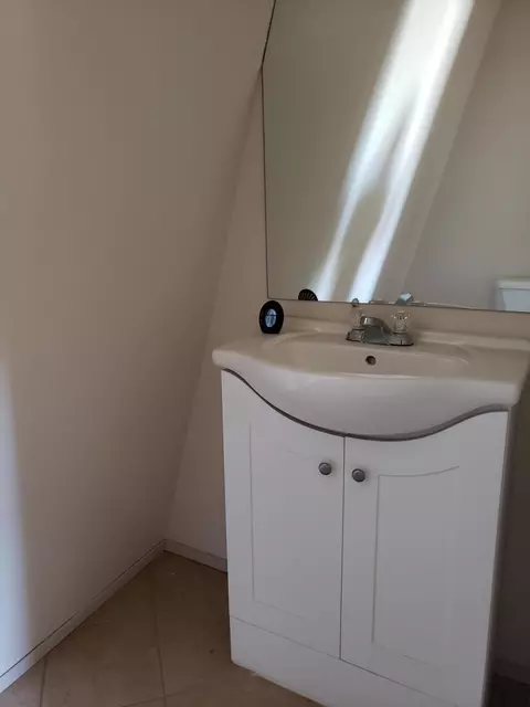 Bath - 15845 15855 O St, Mojave, CA 93501 photo 4 of 4
