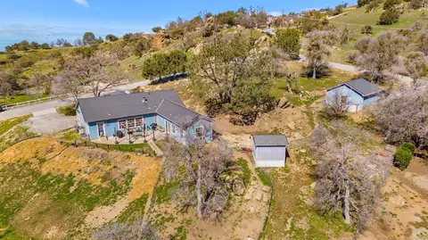 View/Area - 19150 Quail Dr, Tehachapi, CA 93561 photo 2 of 7