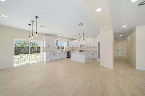 Kitchen - 37954 100th St E St E, Littlerock, CA 93543 photo 3 of 3
