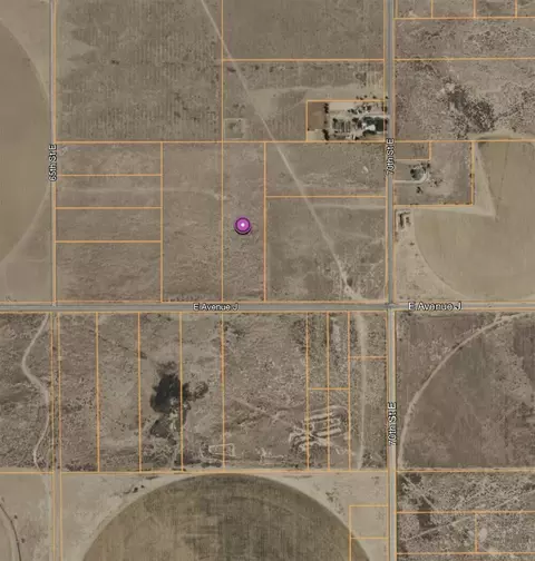 68 Th St East On Ave J, Lancaster, CA 93535