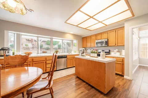 Kitchen - 3446 Bromley Ct, Palmdale, CA 93551 photo 1 of 2