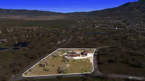 View/Area - 28901 Augusta Way, Tehachapi, CA 93561 photo 11 of 11