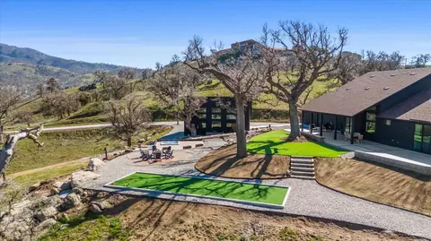 View/Area - 28901 Augusta Way, Tehachapi, CA 93561 photo 9 of 11