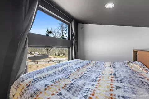 Bedroom - 28901 Augusta Way, Tehachapi, CA 93561 photo 9 of 9