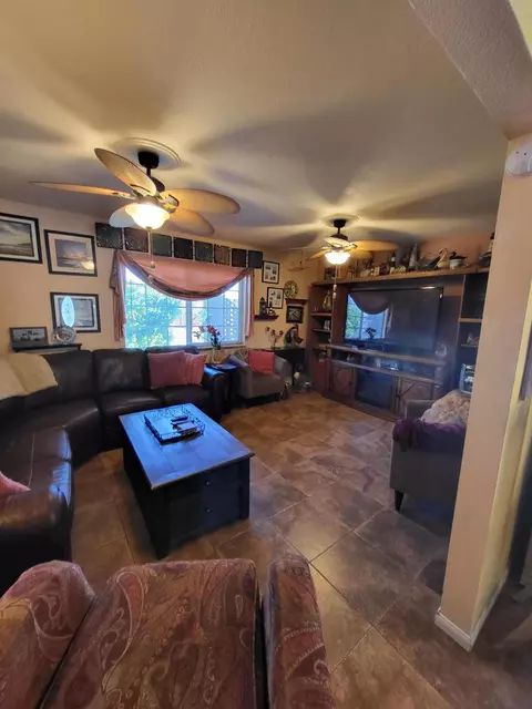 25813 Cherryhill Dr, Boron, CA 93516 photo 22
