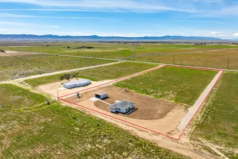 View/Area - 49046 70th St W, Lancaster, CA 93536 photo 3 of 6