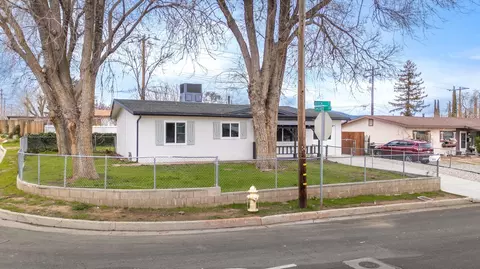 Exterior - 913 Beech St, Tehachapi, CA 93561 photo 2 of 6