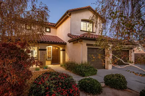 6545 Lacolle Pl, Lancaster, CA 93536