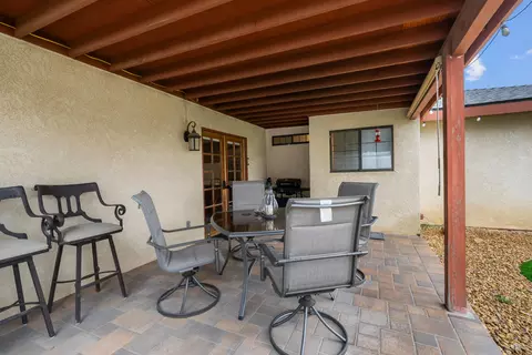 Exterior - 22651 Lake Dr, Tehachapi, CA 93561 photo 4 of 12