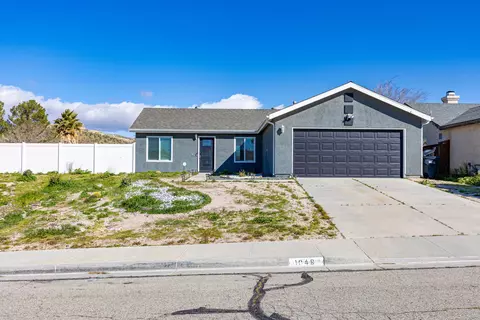 1049 Wedgewood Ave, Rosamond, CA 93560