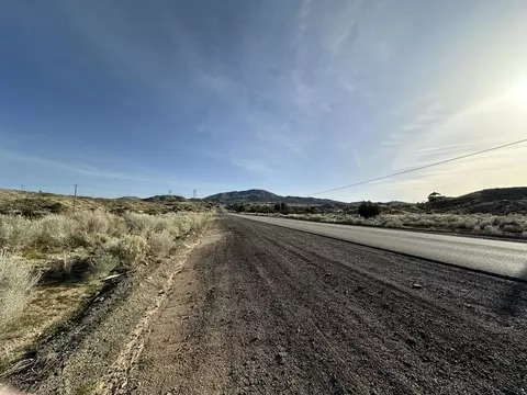 47 Th 47th St E Vic V2 E, Palmdale, CA 93550 photo 2