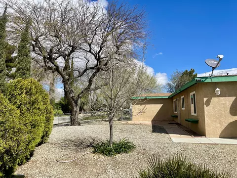 Exterior - 3192 Melton Dr, Mojave, CA 93501 photo 3 of 8