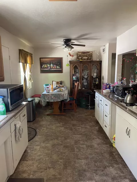 Kitchen - 3192 Melton Dr, Mojave, CA 93501 photo 3 of 4
