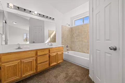 Bath - 43857 5th St E, Lancaster, CA 93535 photo 3 of 3