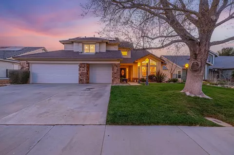 42431 62nd St W, Lancaster, CA 93536