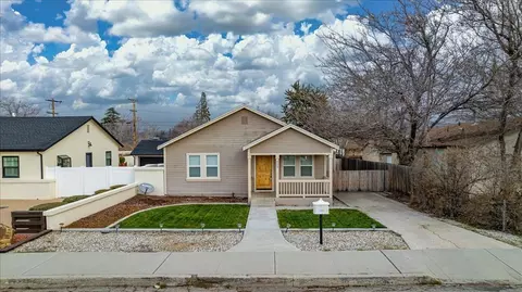 Exterior - 425 D St E, Tehachapi, CA 93561 photo 8 of 8