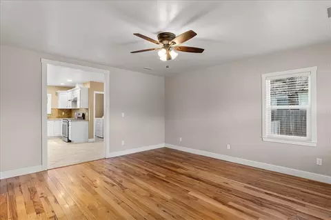 Other - 425 D St E, Tehachapi, CA 93561 photo 3 of 10