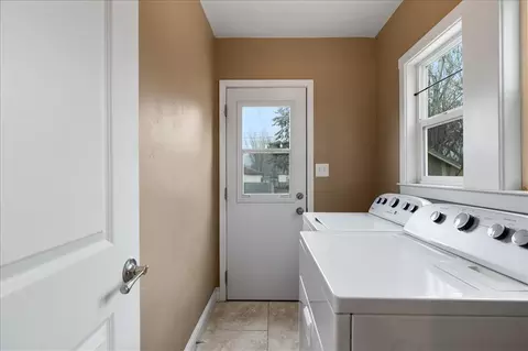 Other - 425 D St E, Tehachapi, CA 93561 photo 6 of 10