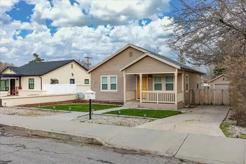 425 D St E, Tehachapi, CA 93561