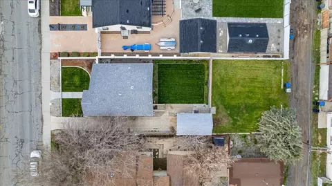 View/Area - 425 D St E, Tehachapi, CA 93561 photo 4 of 5