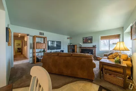 44320 4th St E, Lancaster, CA 93535 photo 10