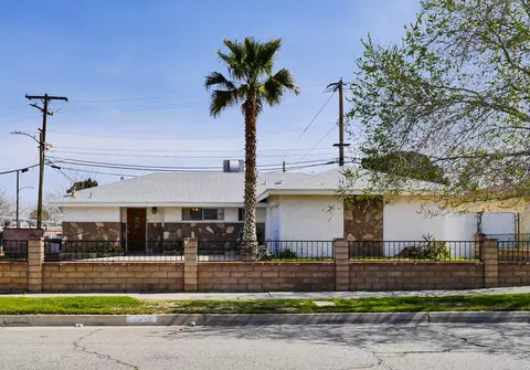 45482 Foxton Ave, Lancaster, CA 93535