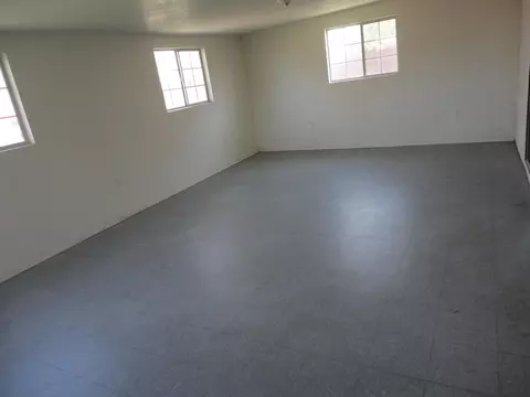 2113 Lightcap St, Lancaster, CA 93535 photo 13