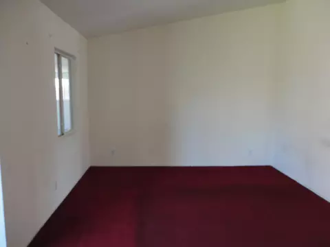 2113 Lightcap St, Lancaster, CA 93535 photo 5