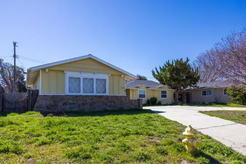 Exterior - 534 C St E, Tehachapi, CA 93561 photo 2 of 6