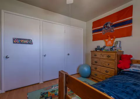 Bedroom - 534 C St E, Tehachapi, CA 93561 photo 2 of 5