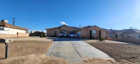 8360 Redwood Blvd, California City, CA 93505