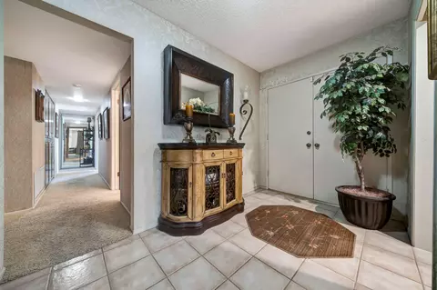 Entry Way - 44037 Precise St, Lancaster, CA 93536 photo 3 of 5