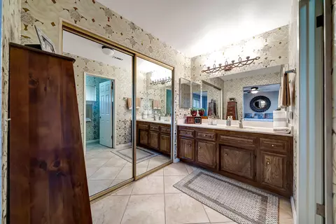 Bath - 44037 Precise St, Lancaster, CA 93536 photo 6 of 11