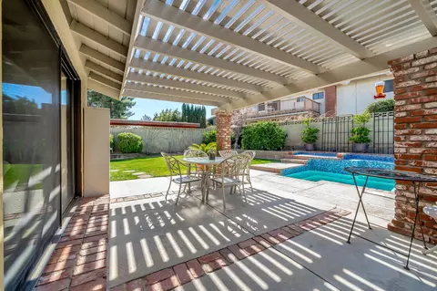 Exterior - 44037 Precise St, Lancaster, CA 93536 photo 11 of 20