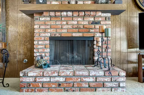 Living - 44037 Precise St, Lancaster, CA 93536 photo 2 of 6
