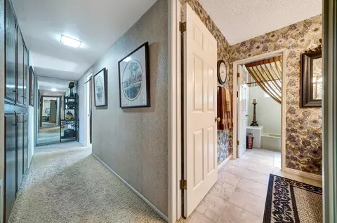 Entry Way - 44037 Precise St, Lancaster, CA 93536 photo 4 of 5