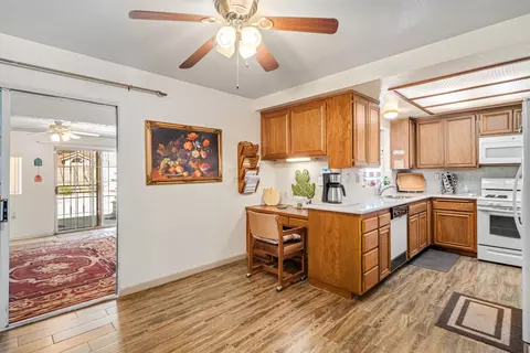 6109 Phaeton Pl, Quartz Hill, CA 93536 photo 14