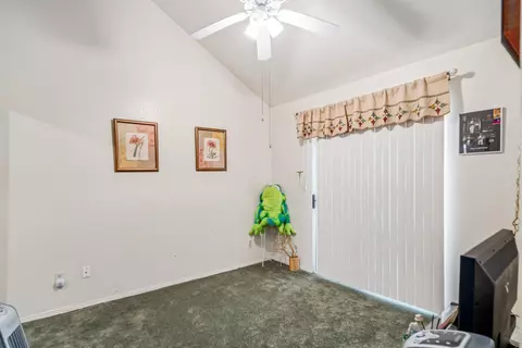 6109 Phaeton Pl, Quartz Hill, CA 93536 photo 19