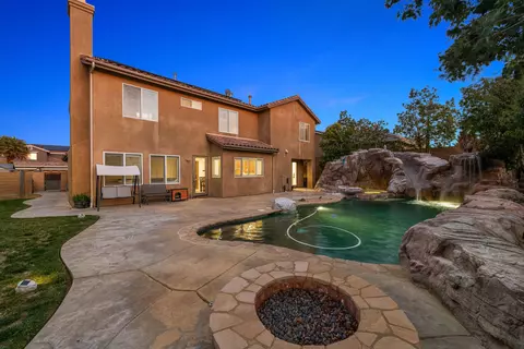 42633 66th St W, Lancaster, CA 93536
