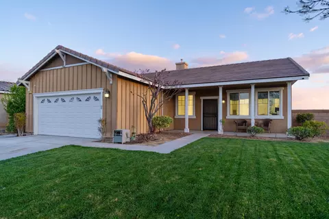 232 Ave H-12 E, Lancaster, CA 93535